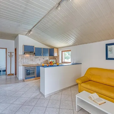 House Iris With Private Pool * Porec
