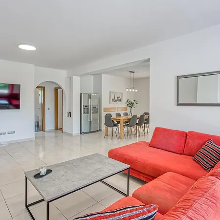 ヴィラ House Iris With Private Pool ポレッチ