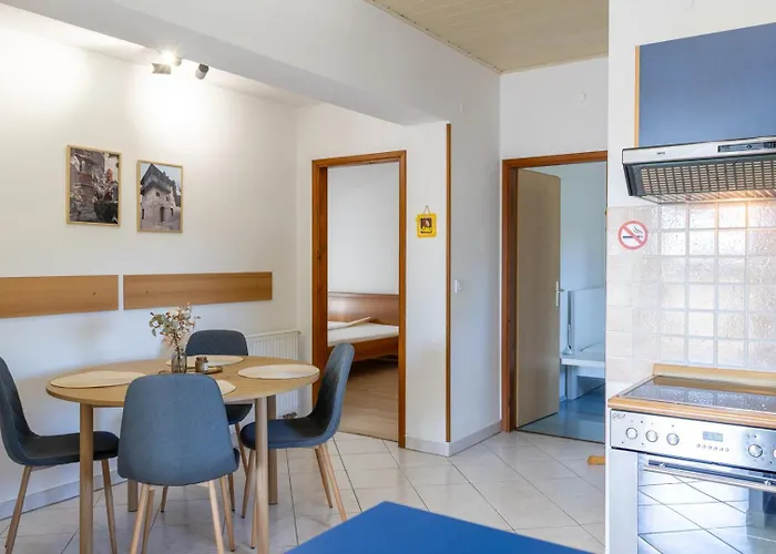 House Iris With Private Pool Vila *